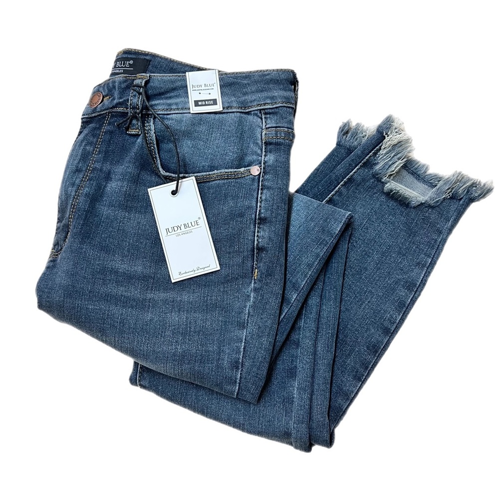 NEW Judy Blue Mid-Rise Shark Bite Hem Skinny Fit Jeans